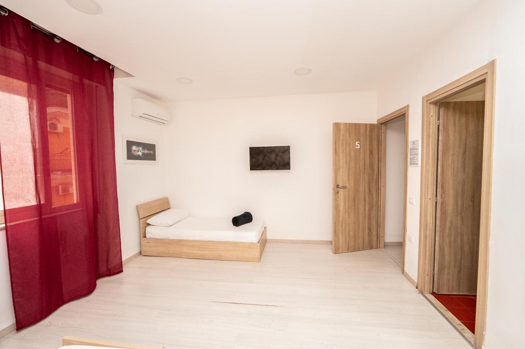 Central Room 128L Palermo Esterno foto
